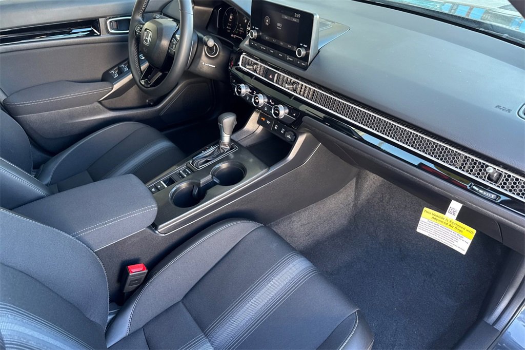 Certified 2025 Honda Civic Sport image 14
