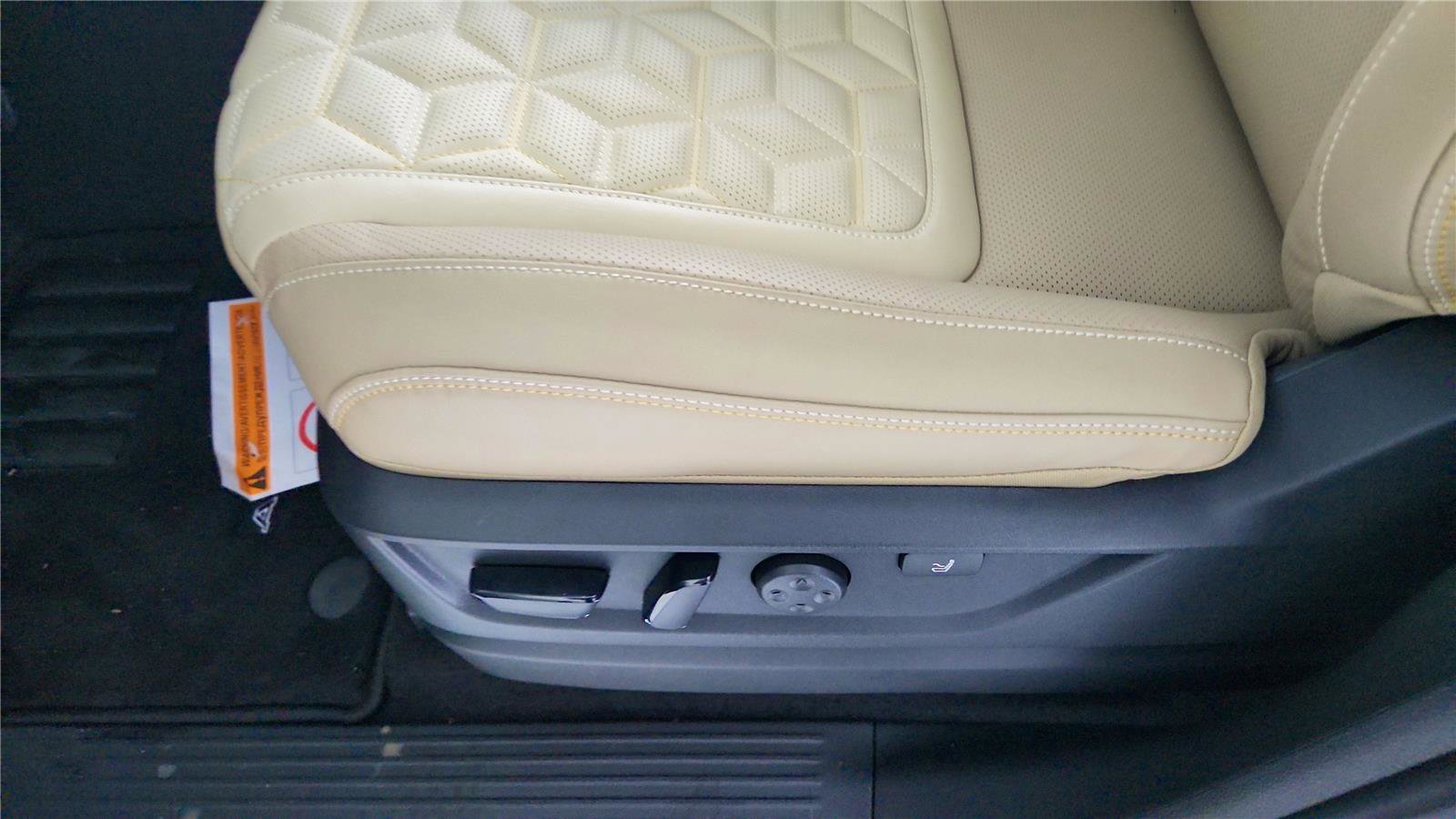 New 2026 Nissan Armada Platinum Reserve image 30