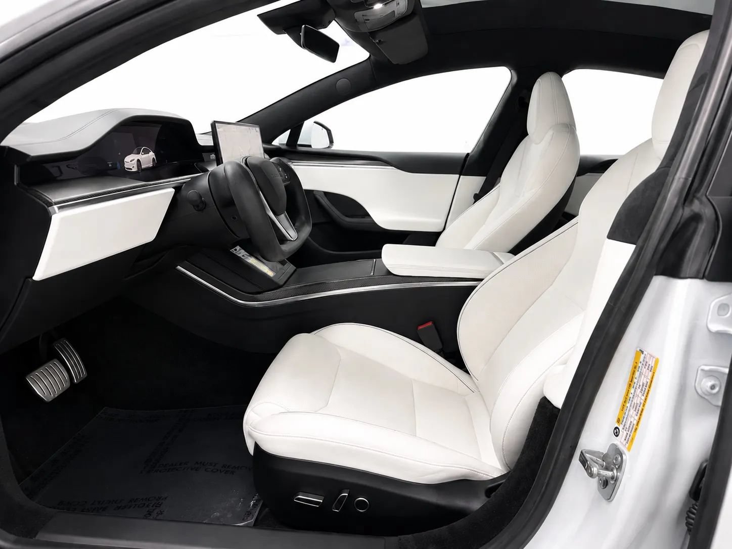 Used 2022 Tesla Model S Plaid AWD/4WD image 7