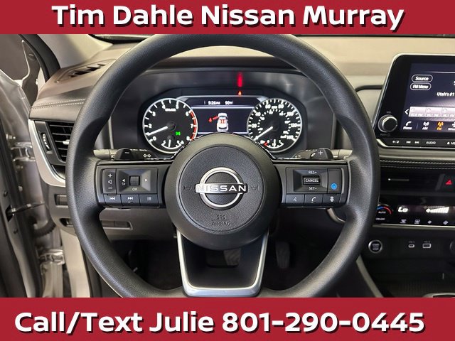 Used 2023 Nissan Rogue SV AWD/4WD image 23