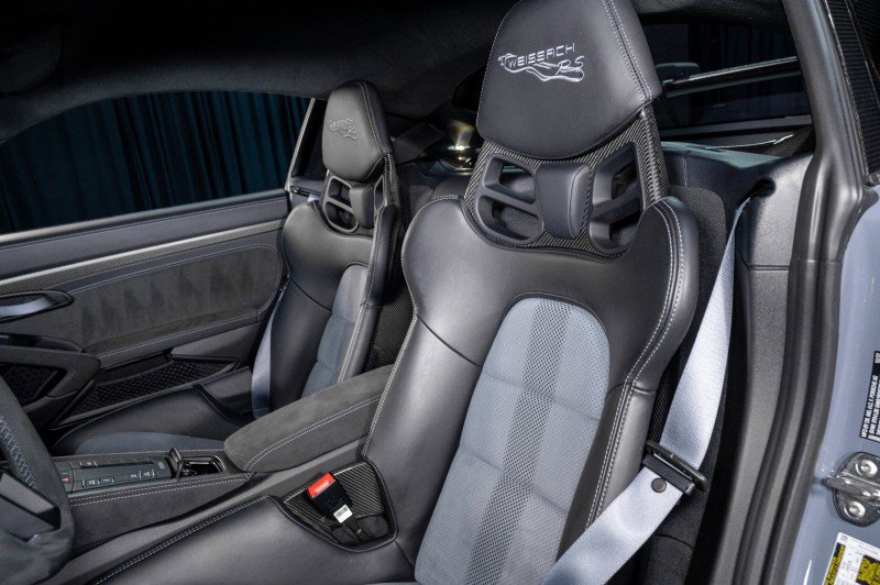 Used 2023 Porsche 718 Cayman GT4 RS image 18