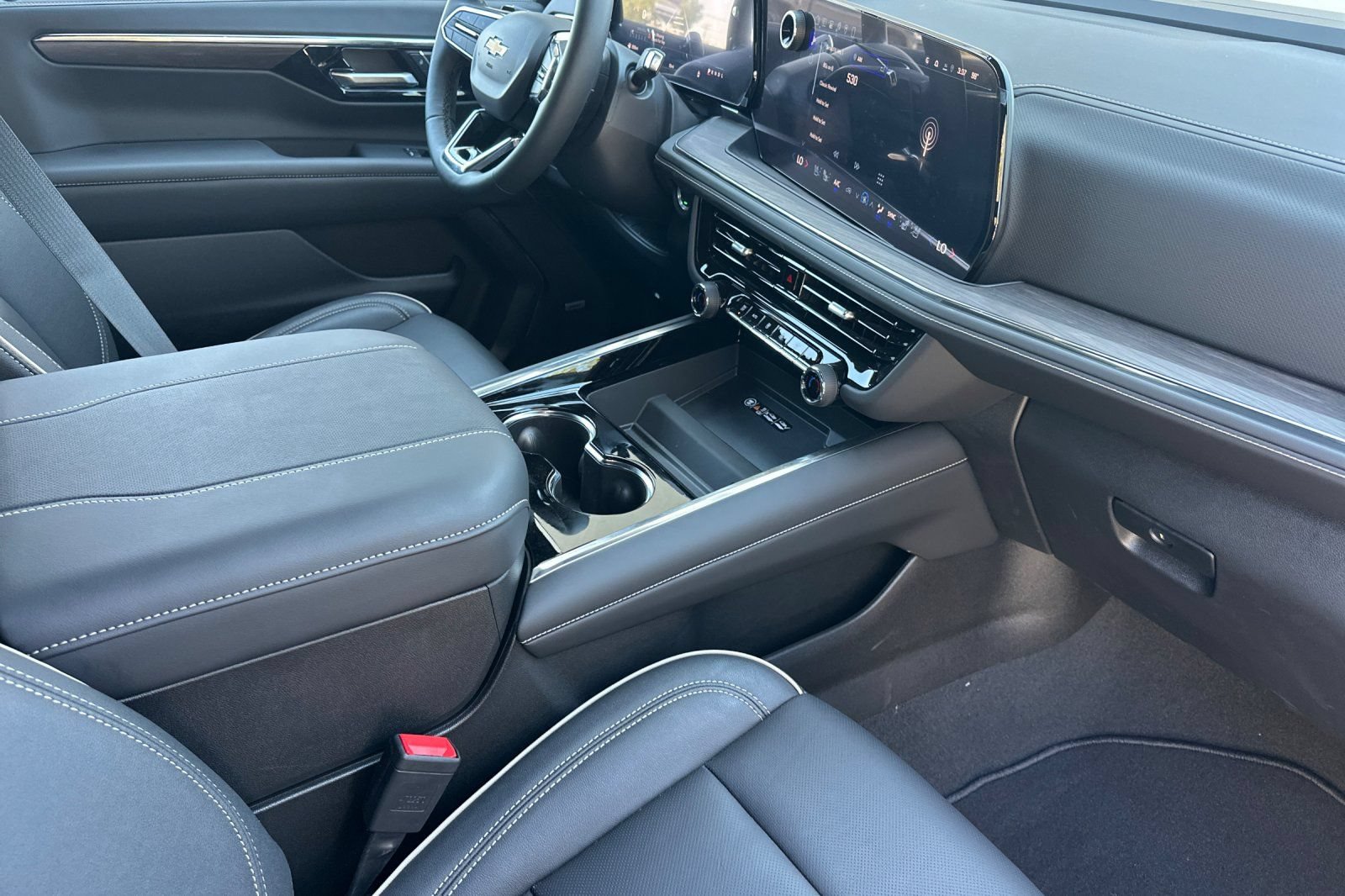 New 2026 Chevrolet Tahoe Premier AWD/4WD image 18