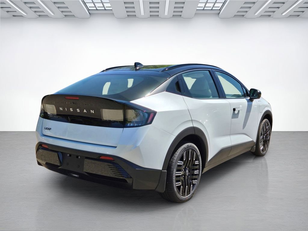 New 2026 Nissan Leaf Platinum+ w/ Illuminated Package FWD image 4