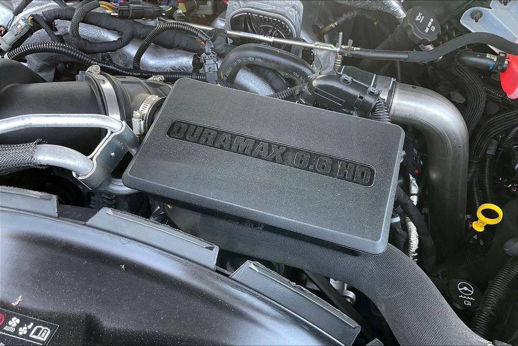 Used 2024 Chevrolet Silverado 2500 High Country AWD/4WD image 31