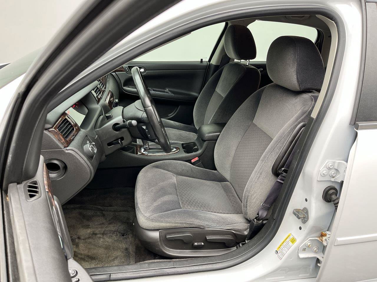 Used 2014 Chevrolet Impala Limited LS FWD image 8