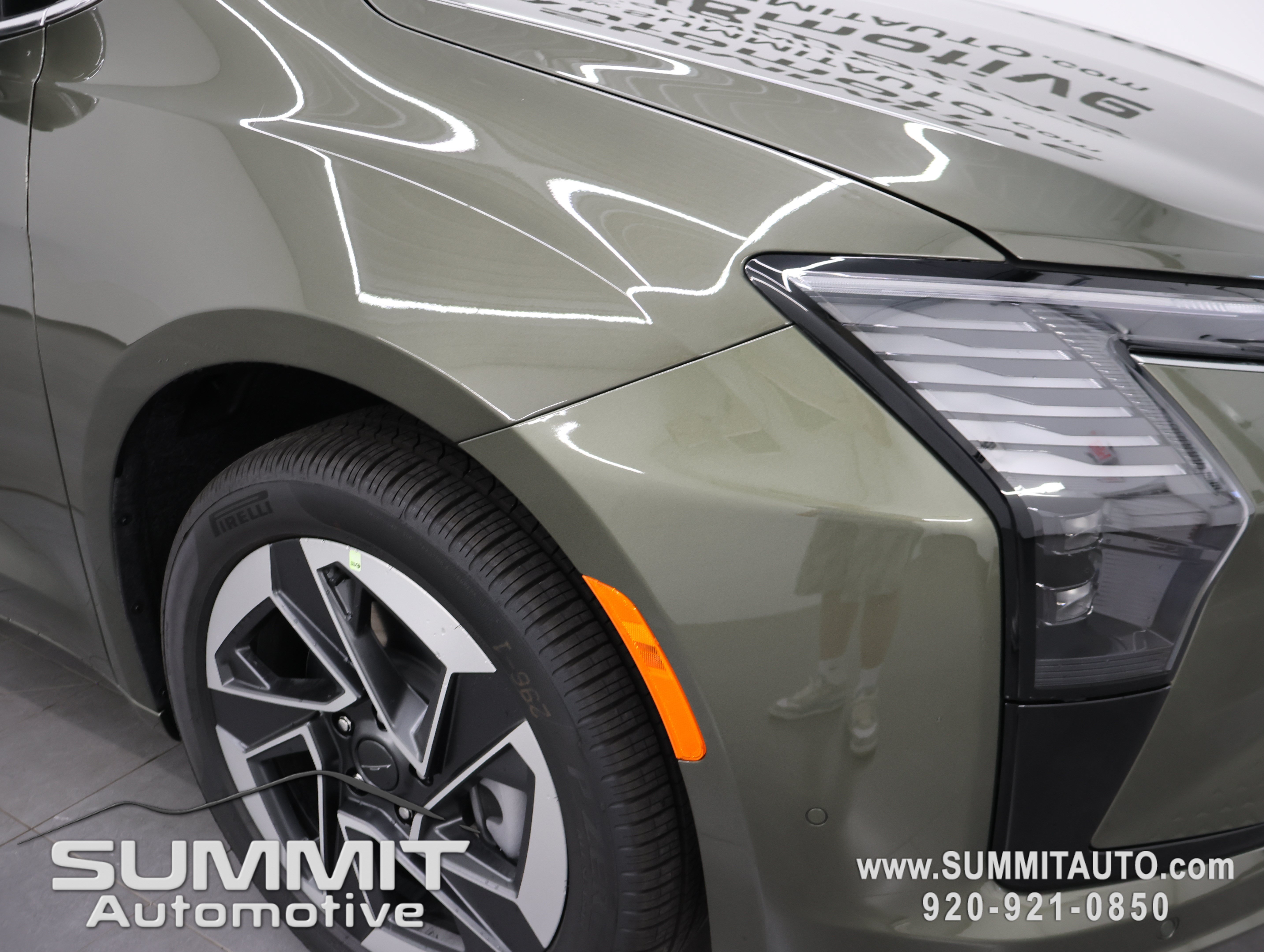 New 2027 Chrysler Pacifica Limited AWD/4WD image 28