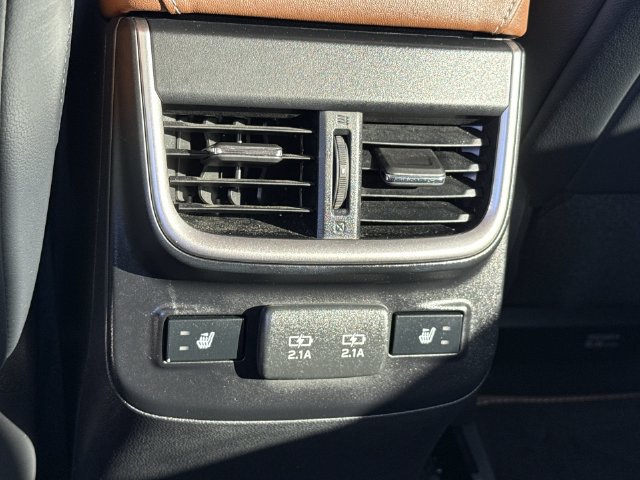 Used 2020 Subaru Outback Touring XT AWD/4WD image 11