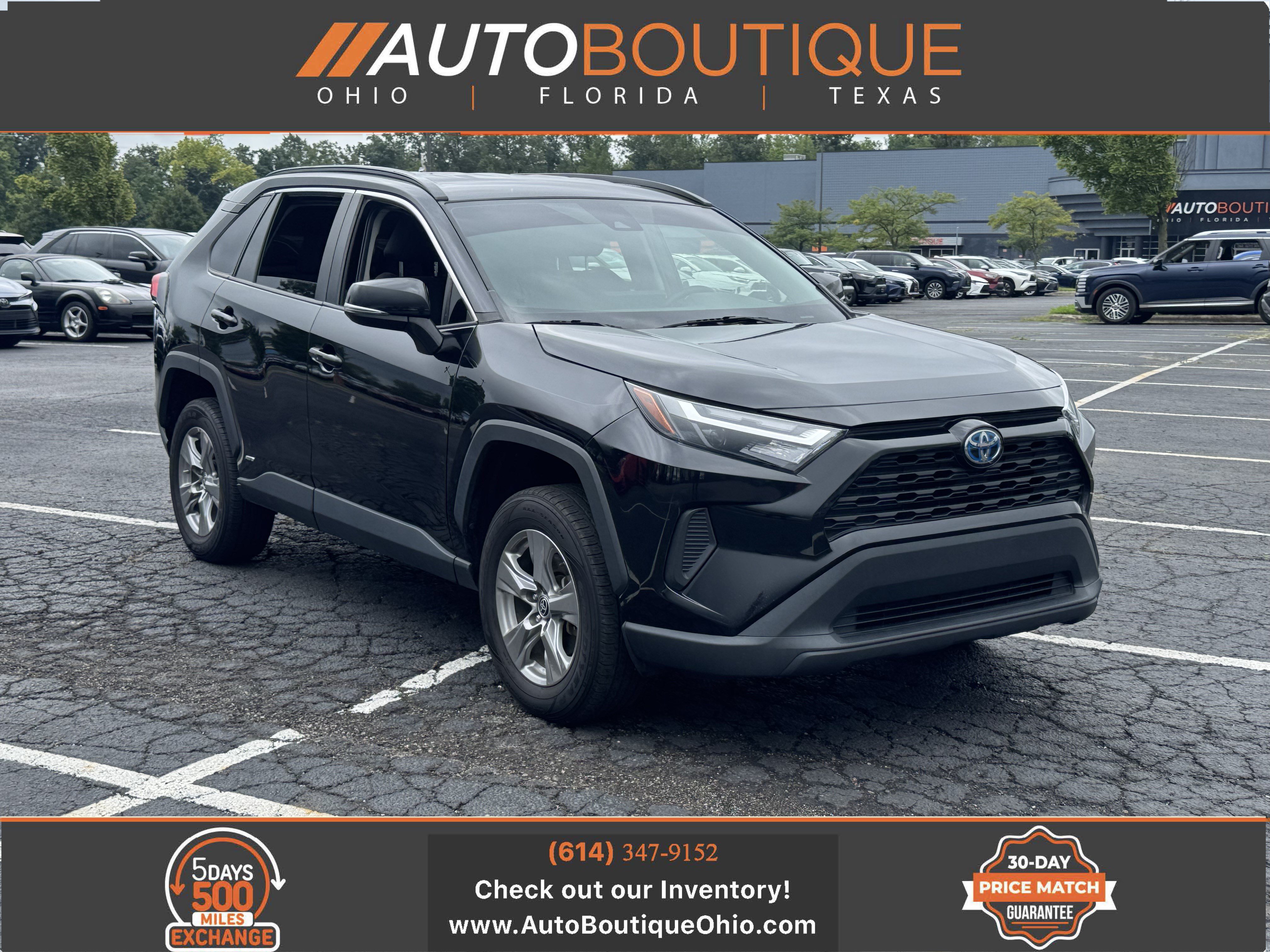 Used 2024 Toyota RAV4 LE AWD/4WD image 1