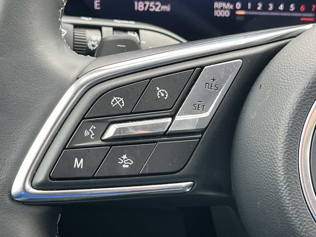 Used 2025 Buick Envision Preferred image 28