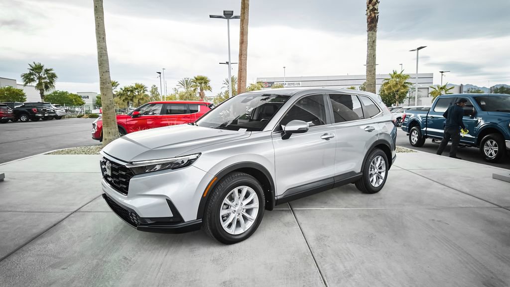 Used 2025 Honda CR-V EX-L image 4