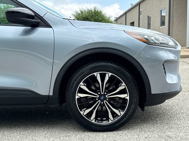 Used 2022 Ford Escape SE w/ SE Sport Appearance Package AWD/4WD image 5