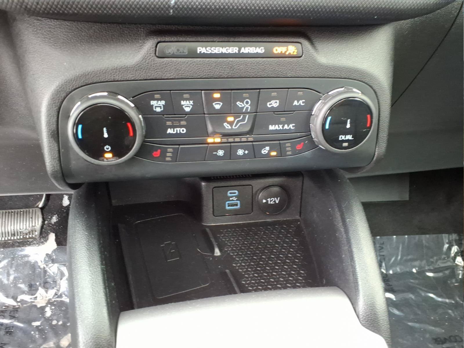 Used 2022 Ford Bronco Sport Outer Banks w/ Tech Package AWD/4WD image 22
