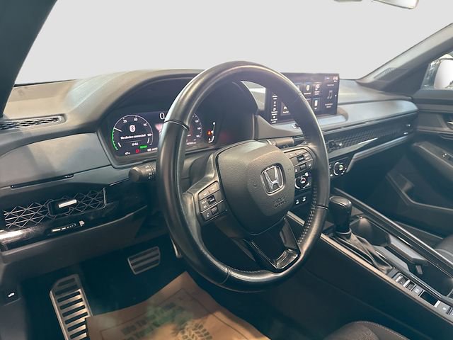 Used 2023 Honda Accord Sport image 10
