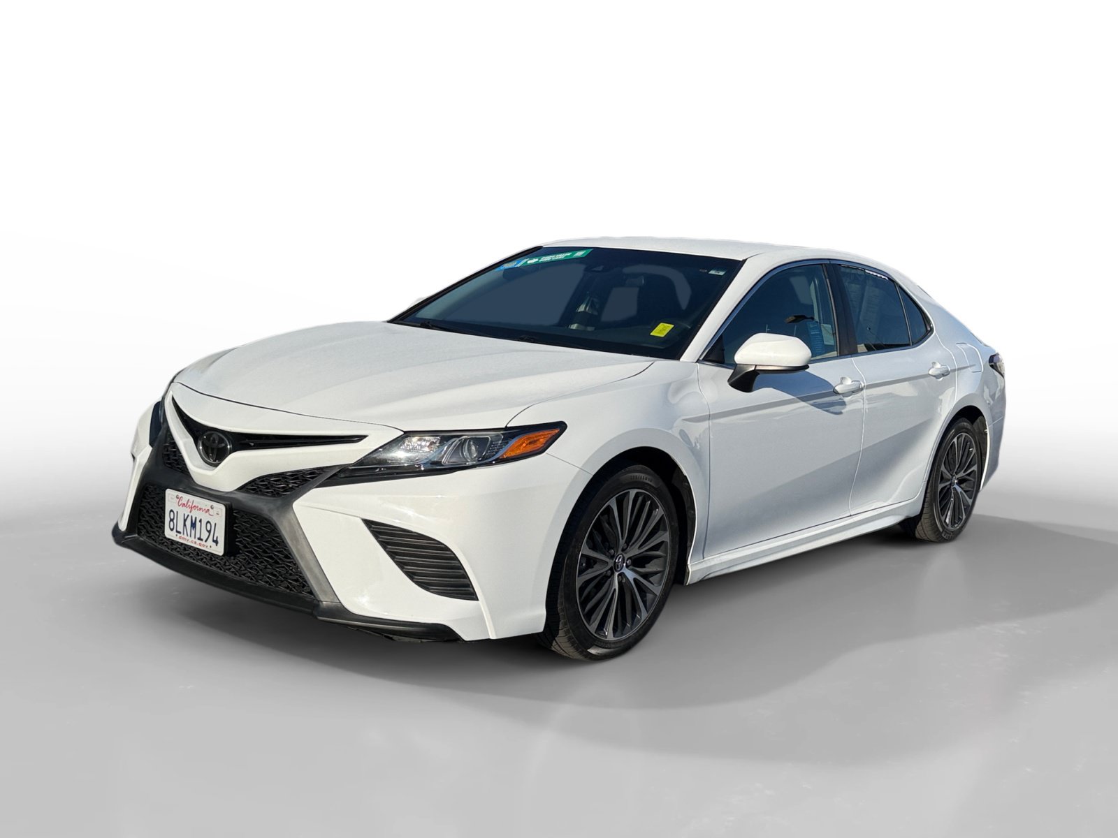 Used 2018 Toyota Camry SE