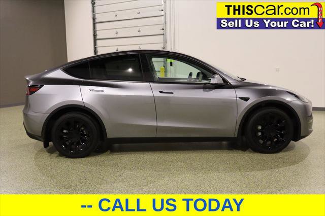 Used 2025 Tesla Model Y Long Range image 7
