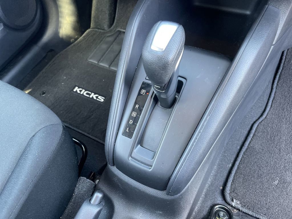 Used 2024 Nissan Kicks S image 24