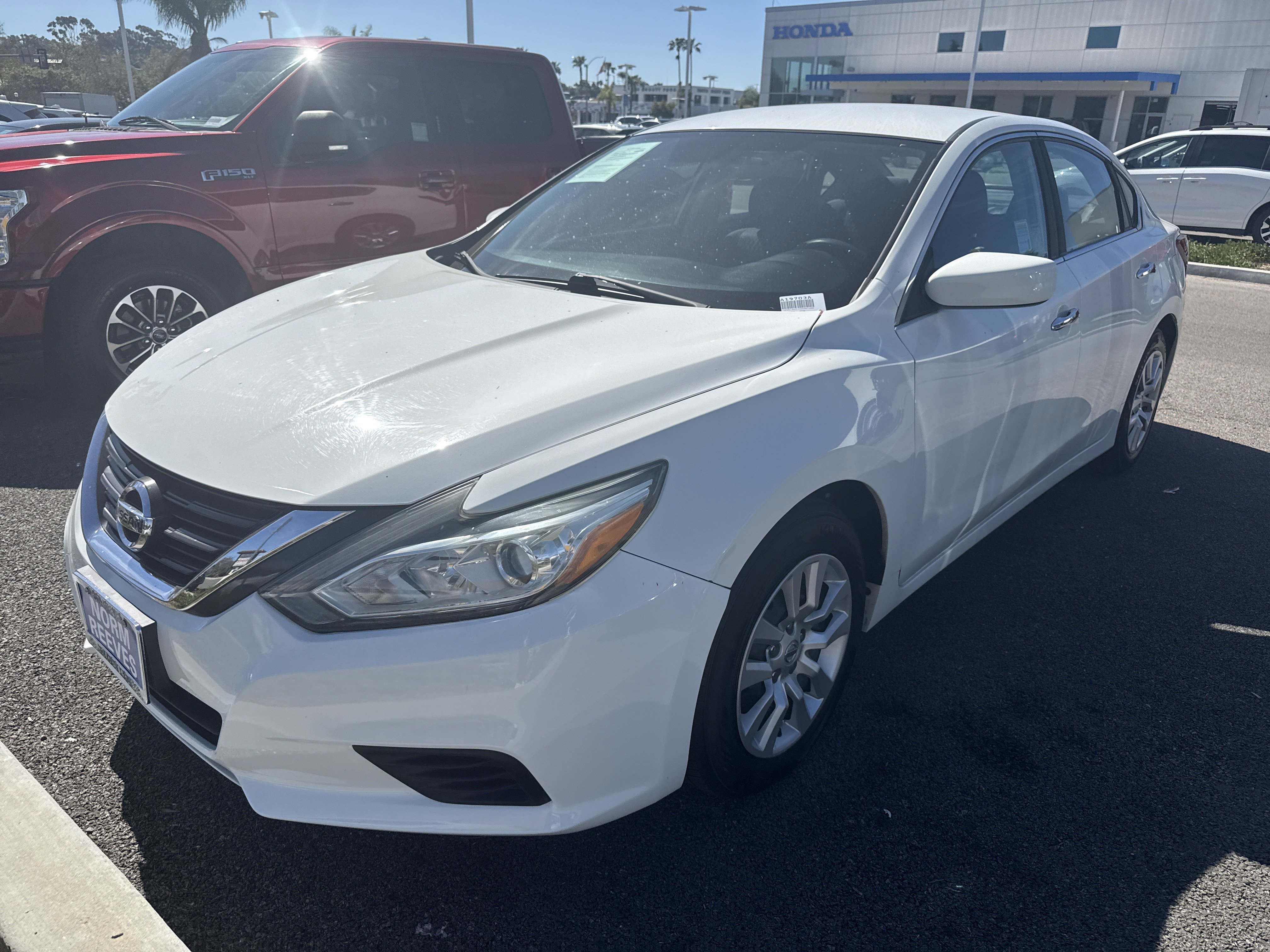 Used 2016 Nissan Altima 2.5 S w/ Power Driver Seat Package image 11