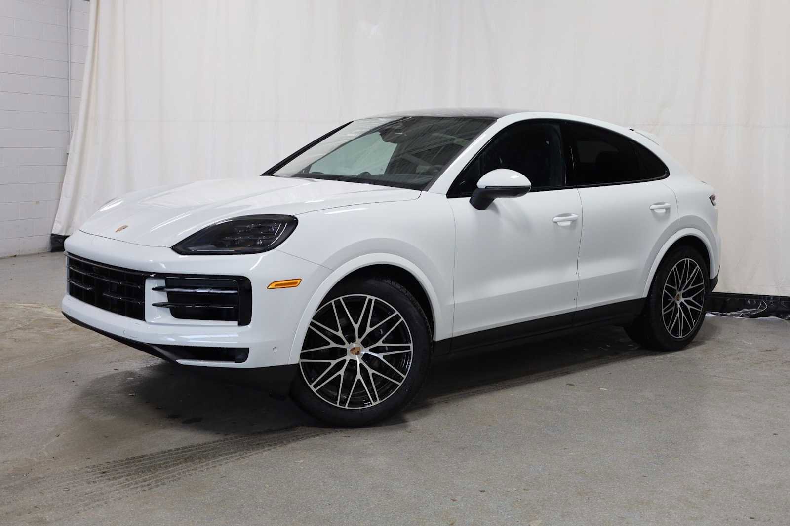 New 2026 Porsche Cayenne Coupe image 1