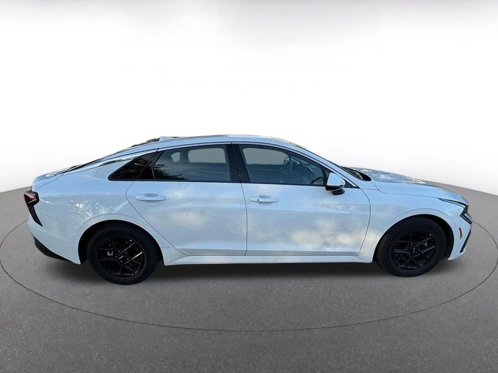 Used 2025 Kia K5 LXS image 5