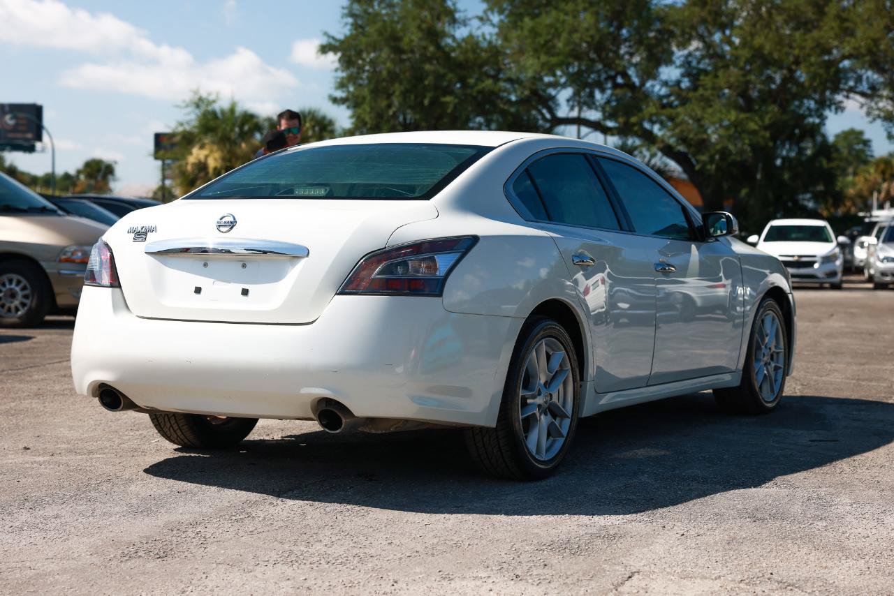 Used 2014 Nissan Maxima 3.5 S FWD image 11