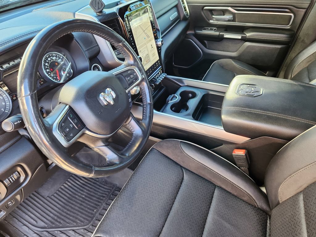 Used 2023 RAM 1500 Laramie AWD/4WD image 7