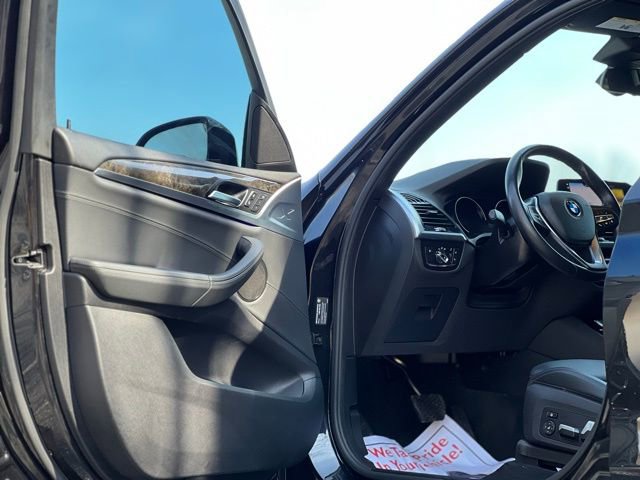Used 2020 BMW X3 sDrive30i w/ Convenience Package image 9