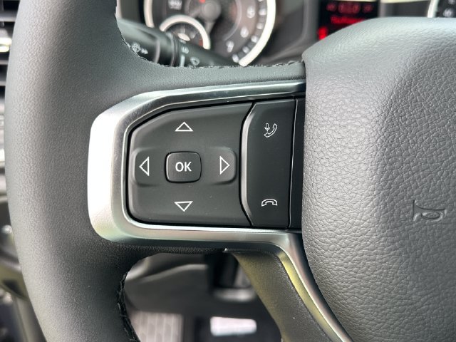 New 2027 RAM 1500 4x4 Crew Cab image 18