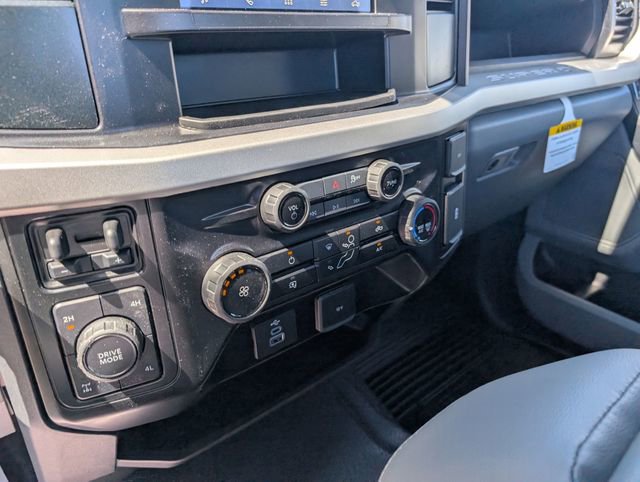 New 2026 Ford F250 XL w/ XL Chrome Package image 20