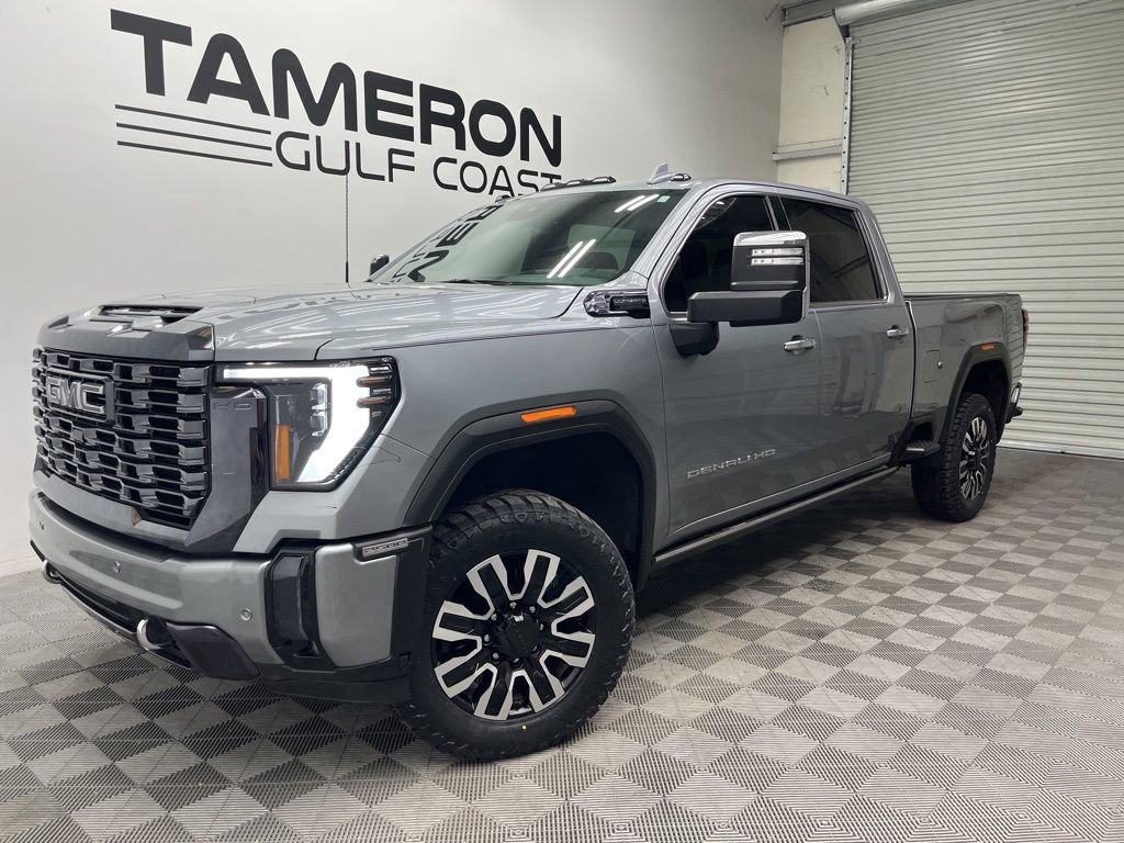 Used 2024 GMC Sierra 2500 Denali Ultimate w/ Max Trailering Package AWD/4WD image 2