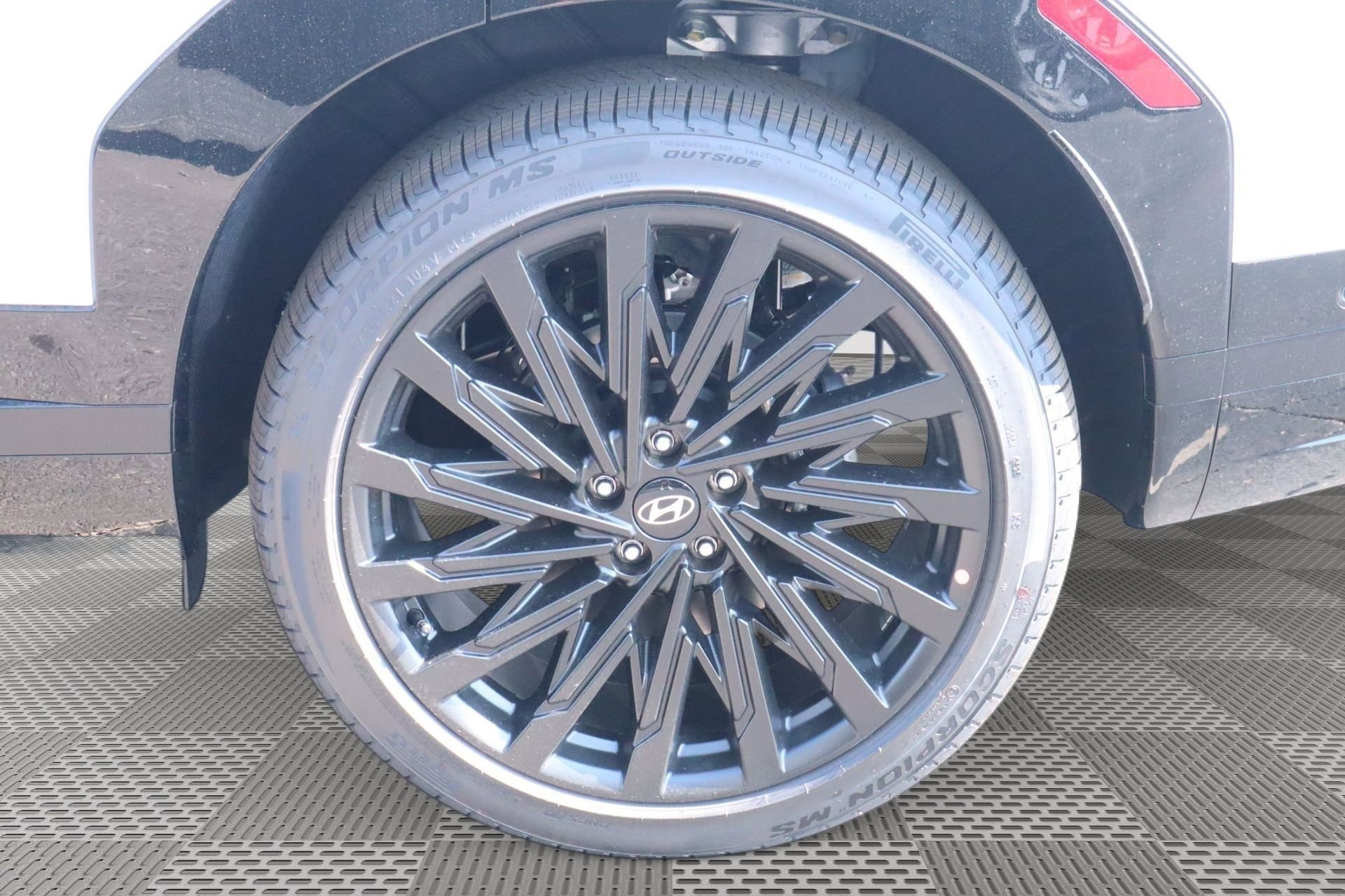 New 2026 Hyundai Santa Fe Calligraphy image 5