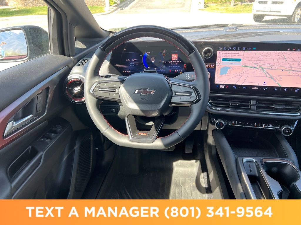 Used 2024 Chevrolet Equinox EV RS FWD image 13