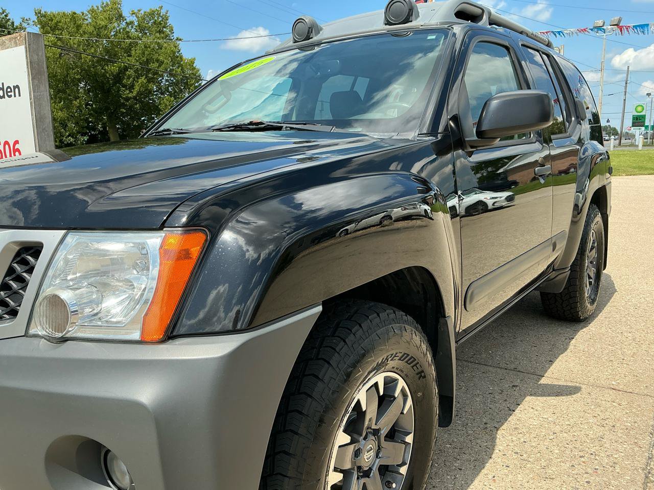 Used 2015 Nissan Xterra PRO-4X AWD/4WD image 28