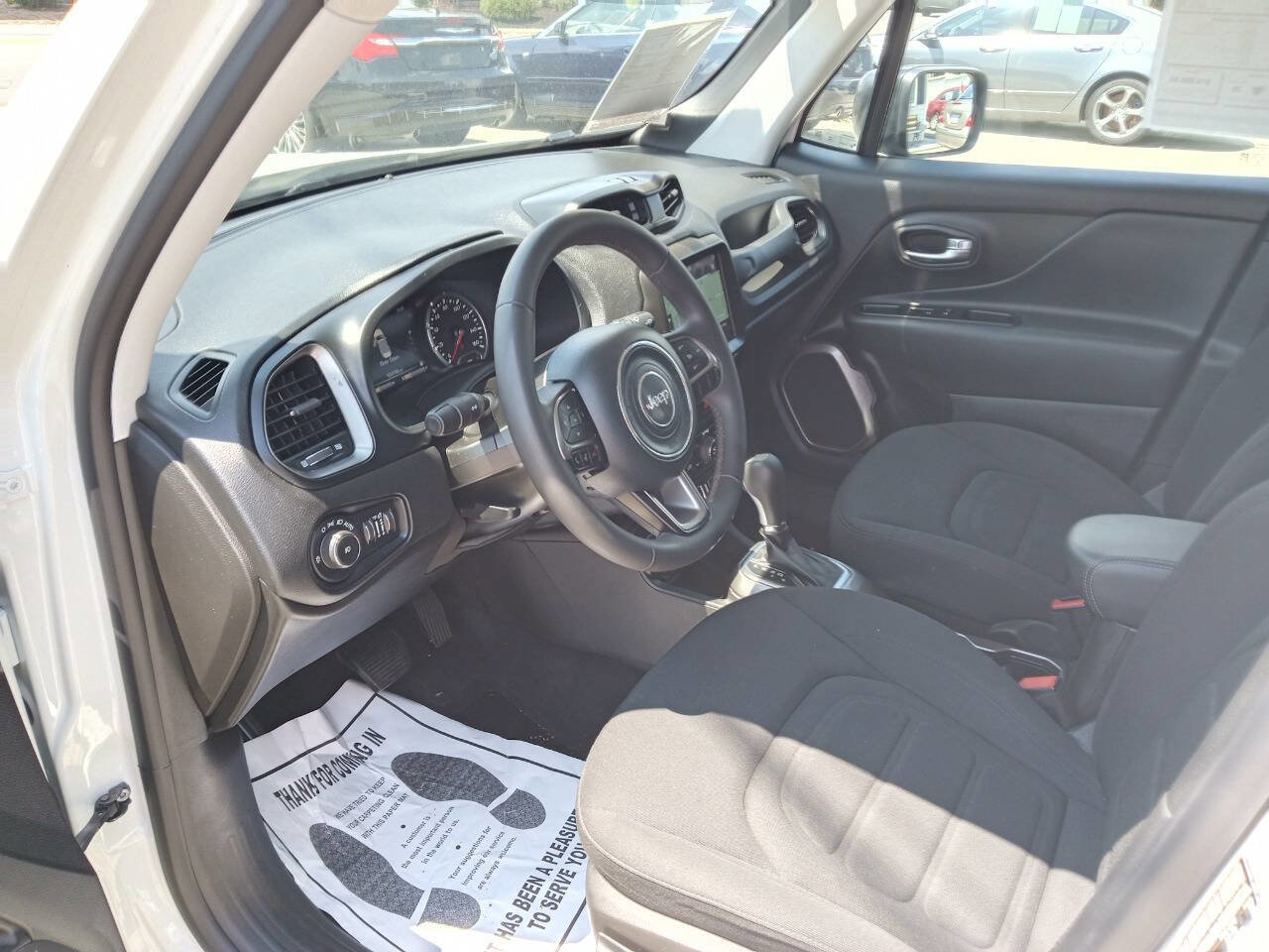 Used 2022 Jeep Renegade Latitude image 6
