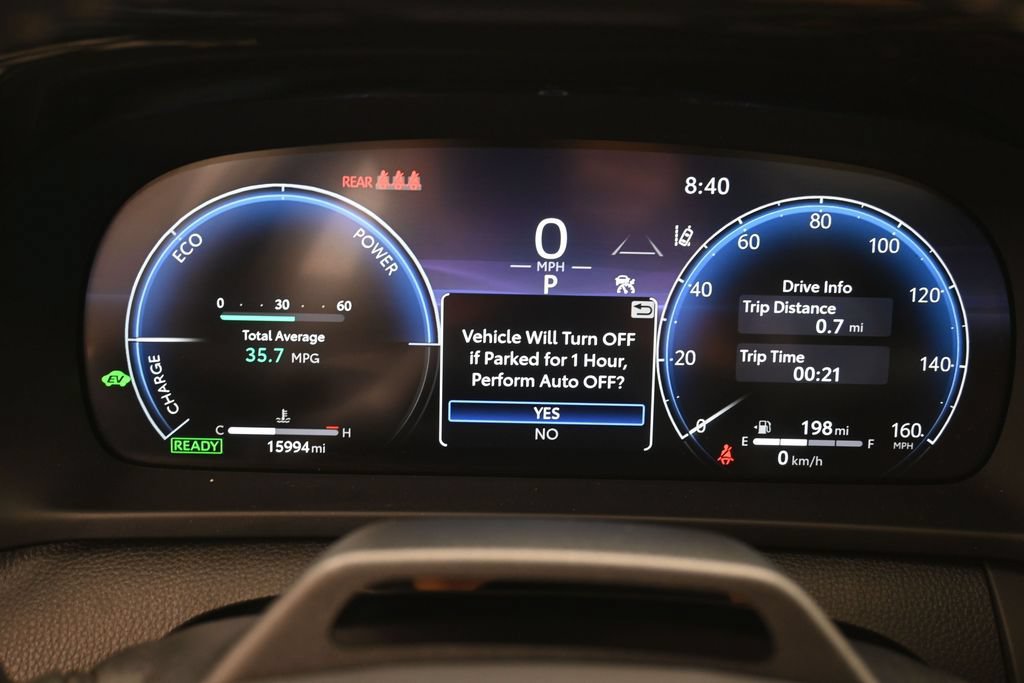 Used 2025 Toyota Crown Signia w/ Advanced Technology Package AWD/4WD image 11