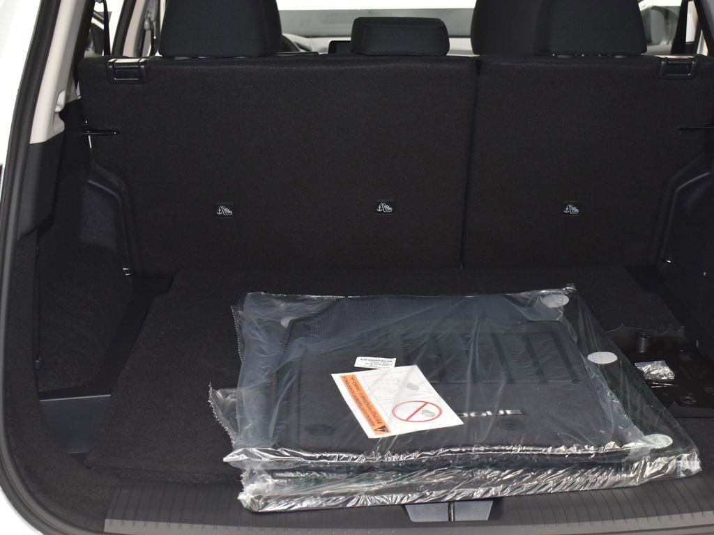 New 2026 Nissan Rogue S image 20