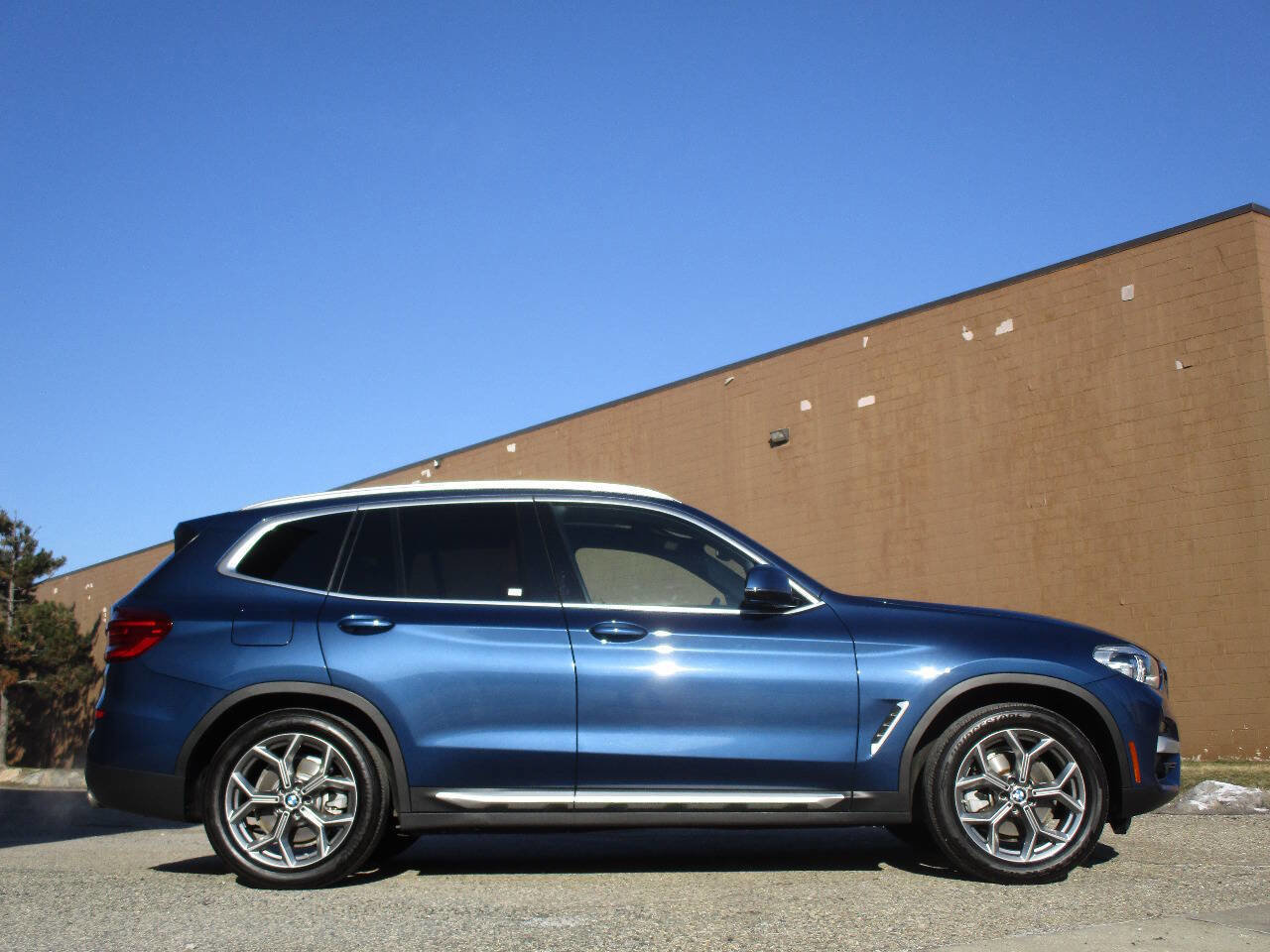 Used 2020 BMW X3 xDrive30i w/ Premium Package image 8