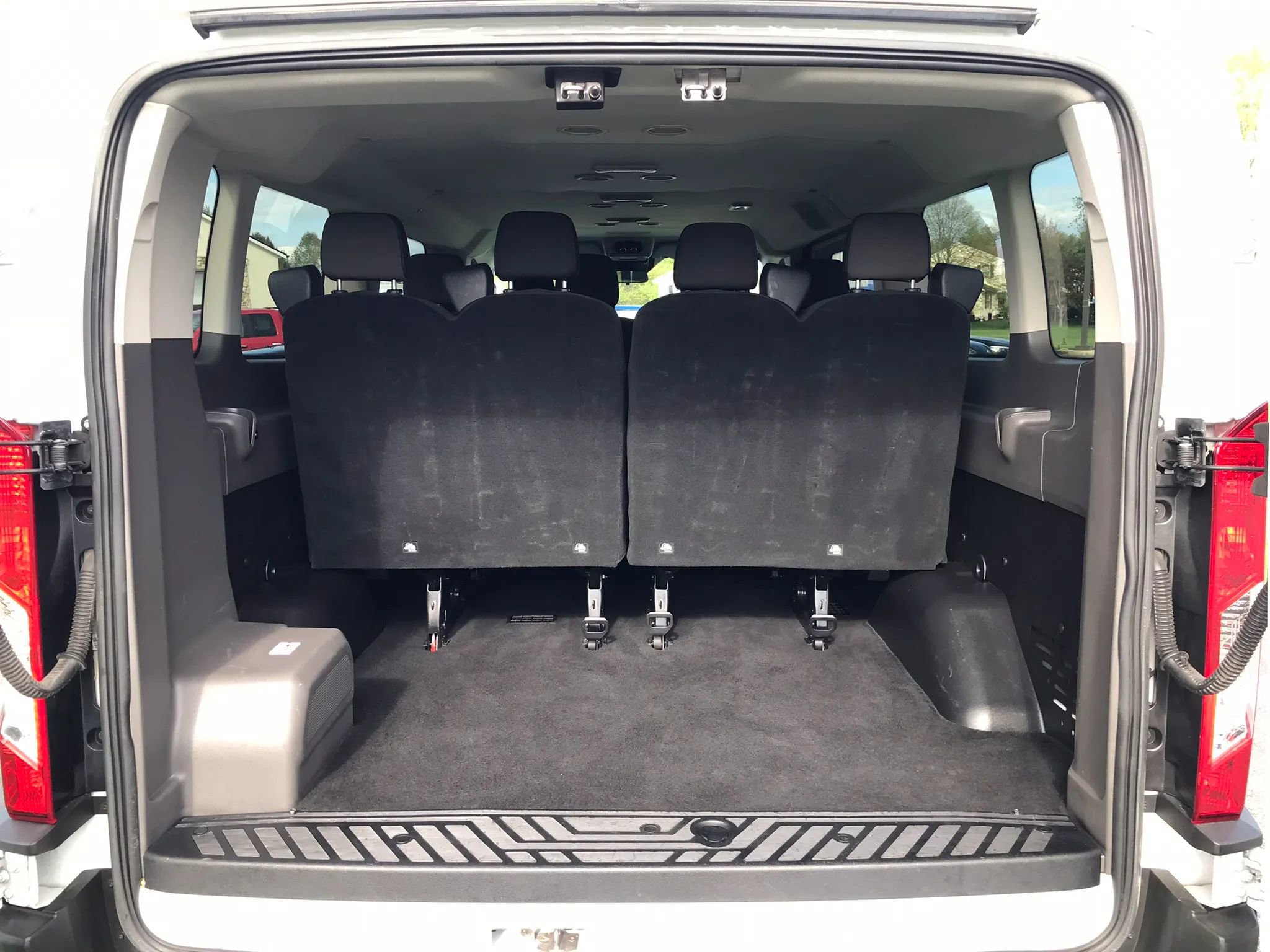 Used 2024 Ford Transit 350 XLT RWD image 30