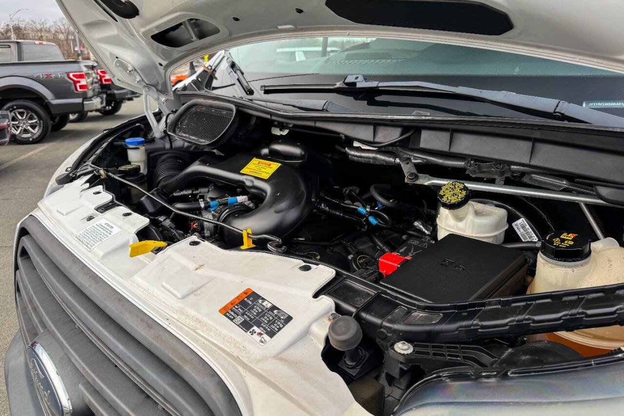 Used 2016 Ford Transit 250 148 Medium Roof image 42