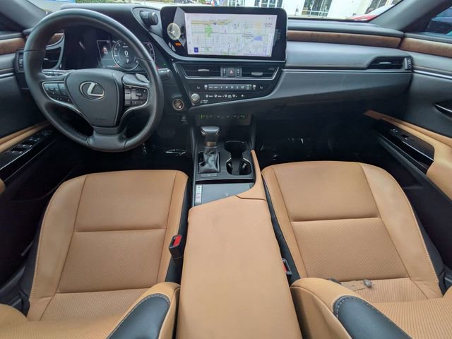 Used 2024 Lexus ES 350 w/ Premium Package FWD image 13