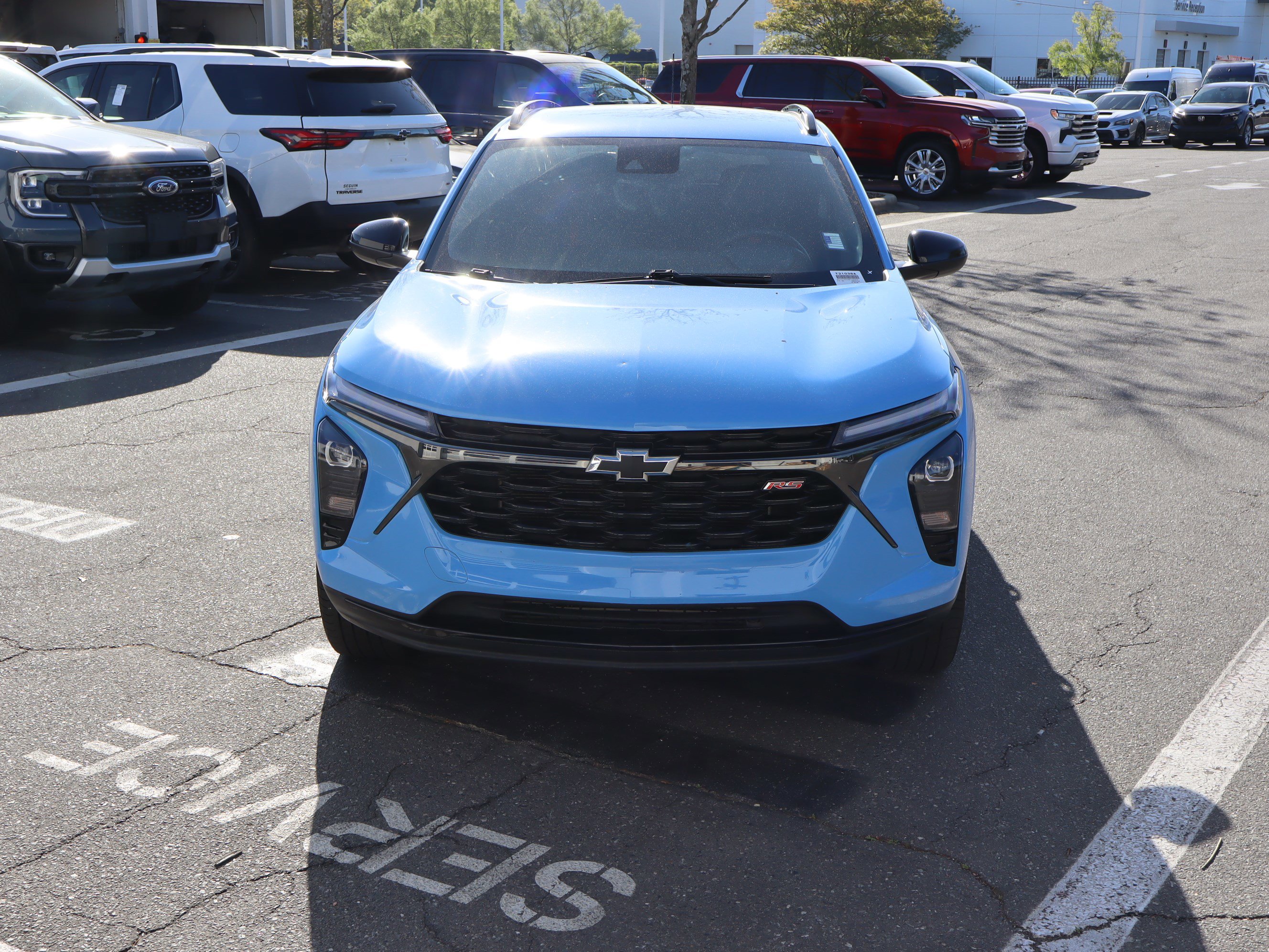 Used 2024 Chevrolet Trax RS image 3