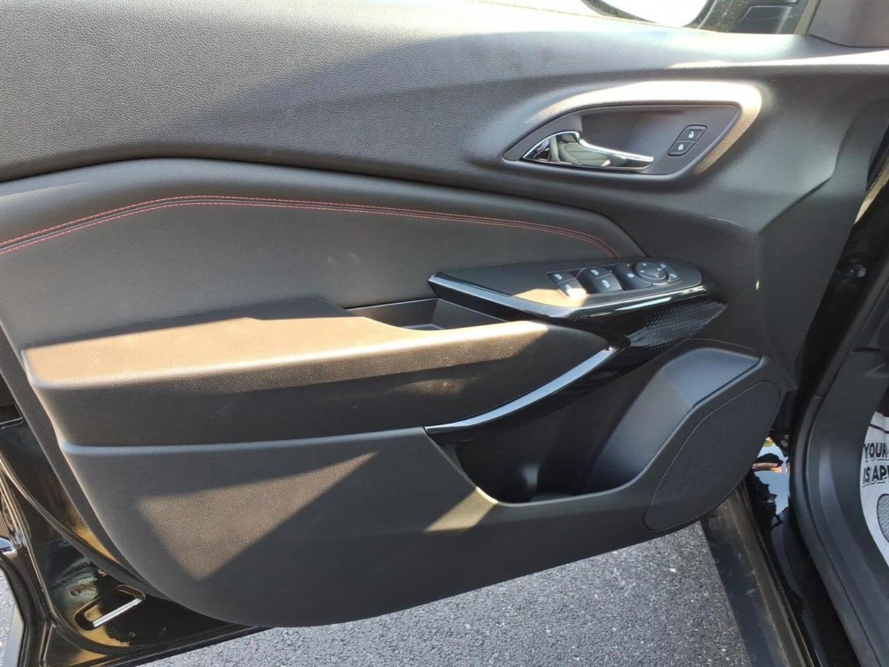 New 2026 Chevrolet Trax RS image 11