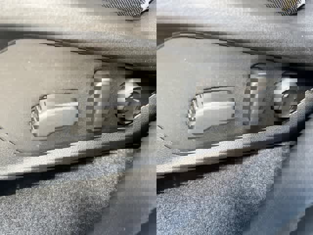 Certified 2025 Subaru Forester Limited image 2