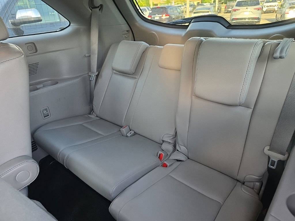 Used 2014 Toyota Highlander Limited AWD/4WD image 12