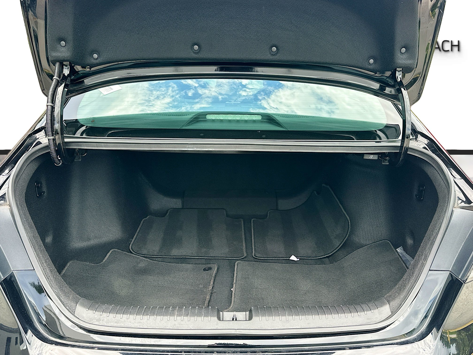 Used 2023 Honda Accord LX image 21