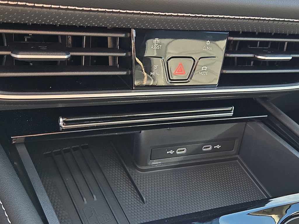 New 2026 Volkswagen Atlas SE image 19