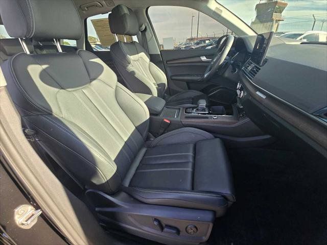 Used 2023 Audi Q5 2.0T Prestige w/ Prestige Package AWD/4WD image 10