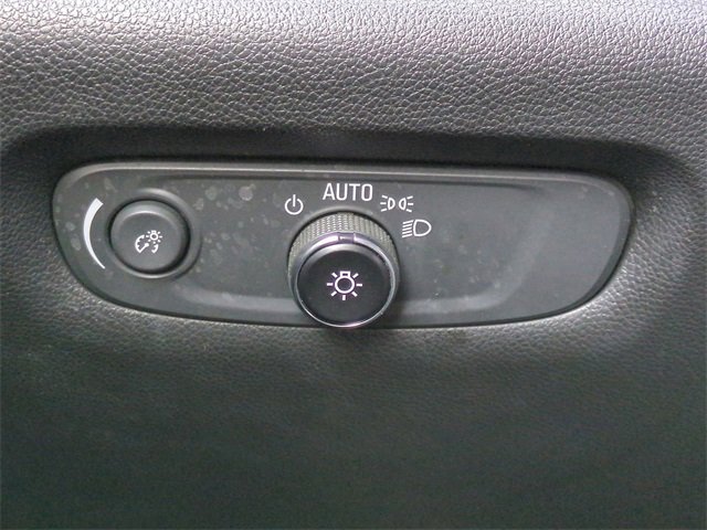 Certified 2022 Chevrolet Traverse LT image 18