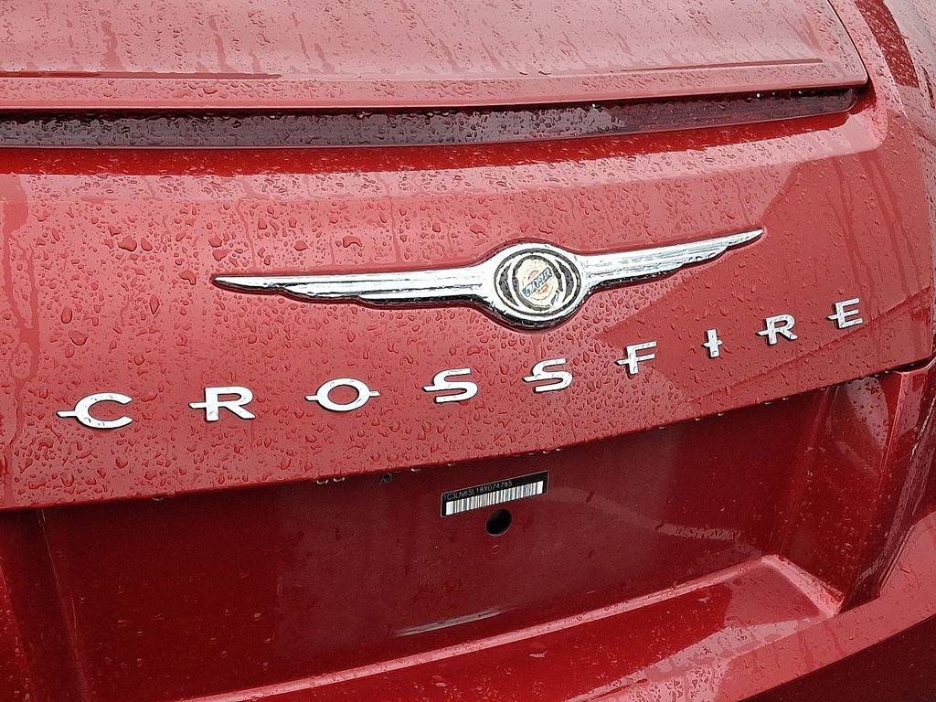 Used 2008 Chrysler Crossfire Limited RWD image 11