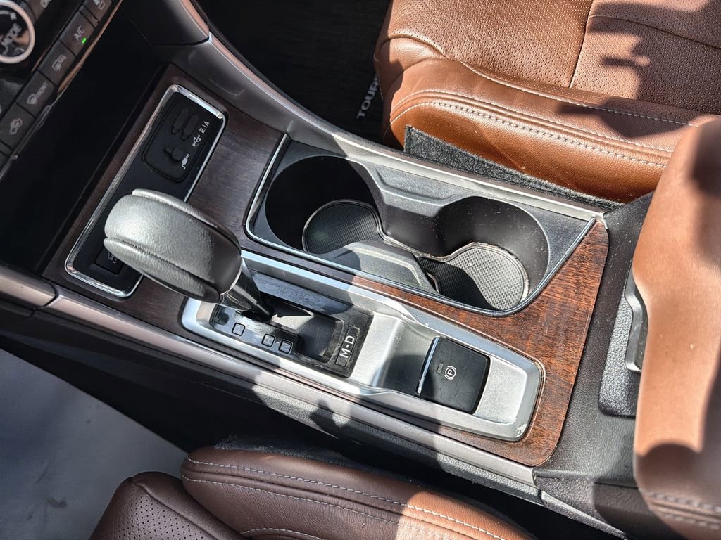 Used 2019 Subaru Ascent Touring AWD/4WD image 28