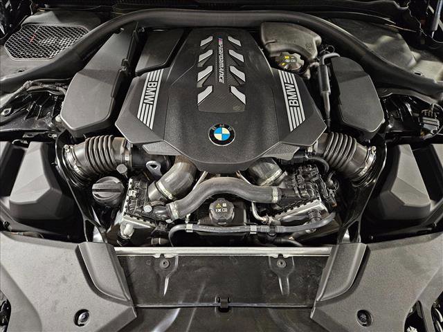 Used 2023 BMW M550i xDrive w/ Executive Package image 22